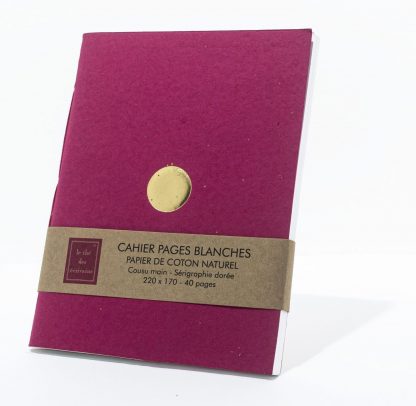 Cahier Classic pages blanches Fushia